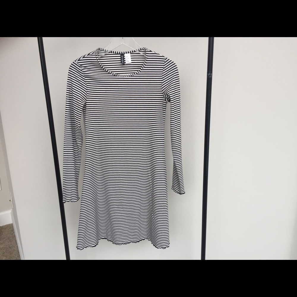 H&M dress